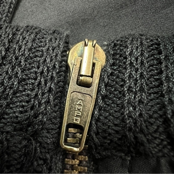 Vintage Gianfranco Ferre Neiman Marcus Zip Sweatshirt - Picture 6 of 7